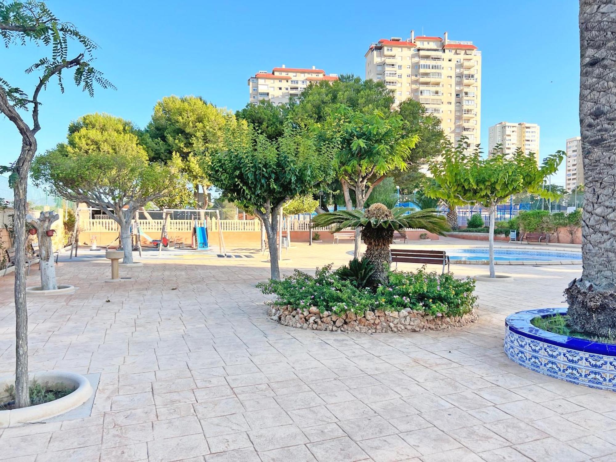 Coqueto Con Piscina, Nuevo A 50M Del Mar, Parking Gratis Lägenhet El Campello Exteriör bild