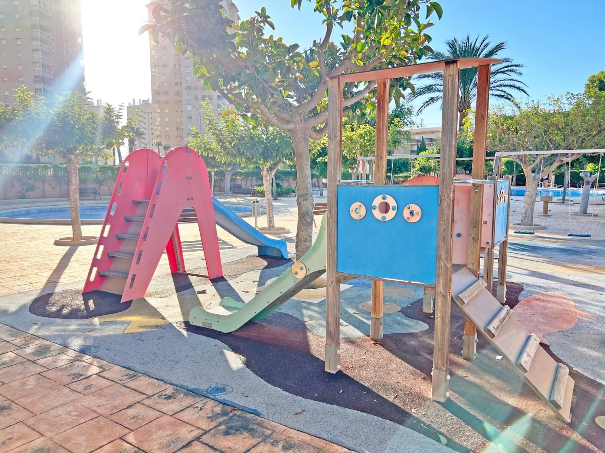 Coqueto Con Piscina, Nuevo A 50M Del Mar, Parking Gratis Lägenhet El Campello Exteriör bild